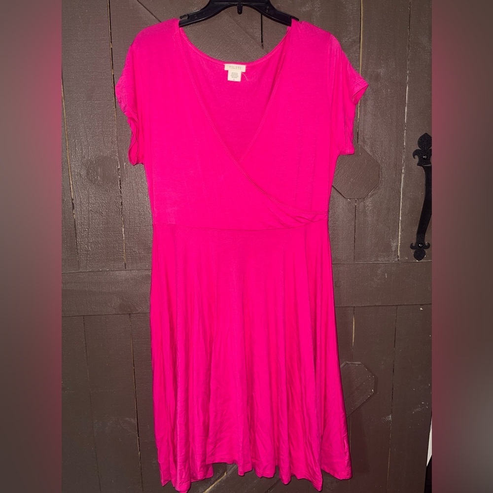 NWOT YELETE - maxi dress